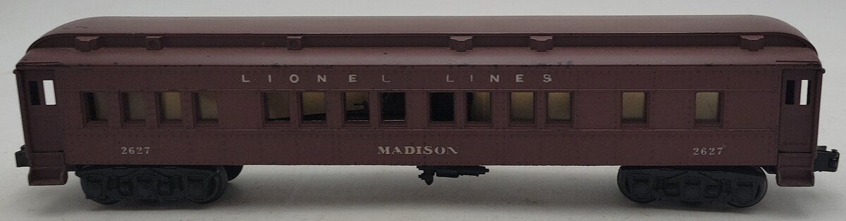 Lionel 2627 Vintage O Lionel Lines Madison Heavyweight "Madison" Passenger Car