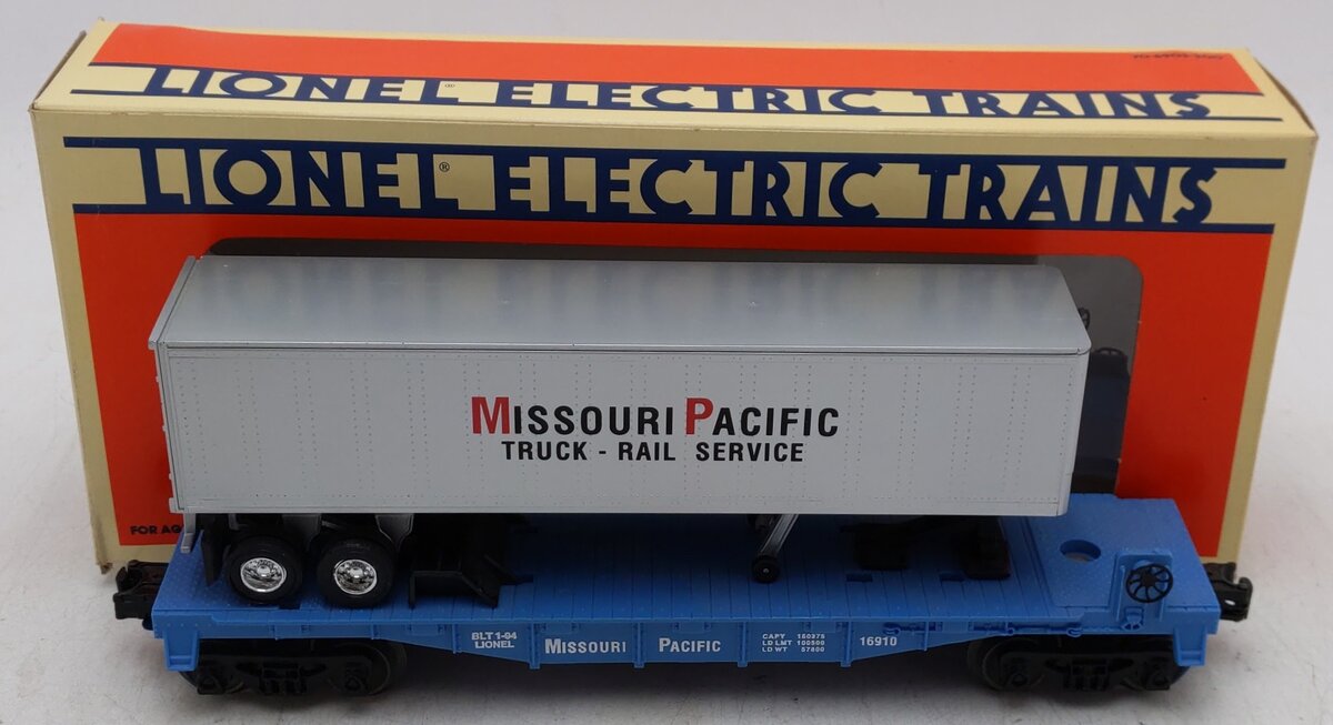 Lionel 6-16910 O Gauge Missouri Pacific Flatcar with Trailer EX/Box