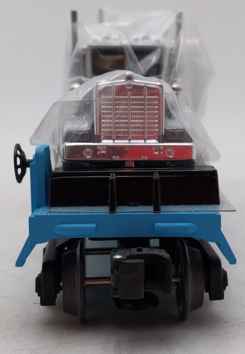 Lionel 6-36091 O Gauge Maersk Flat Car #250129 w/ 2 Diecast Tractors EX/Box