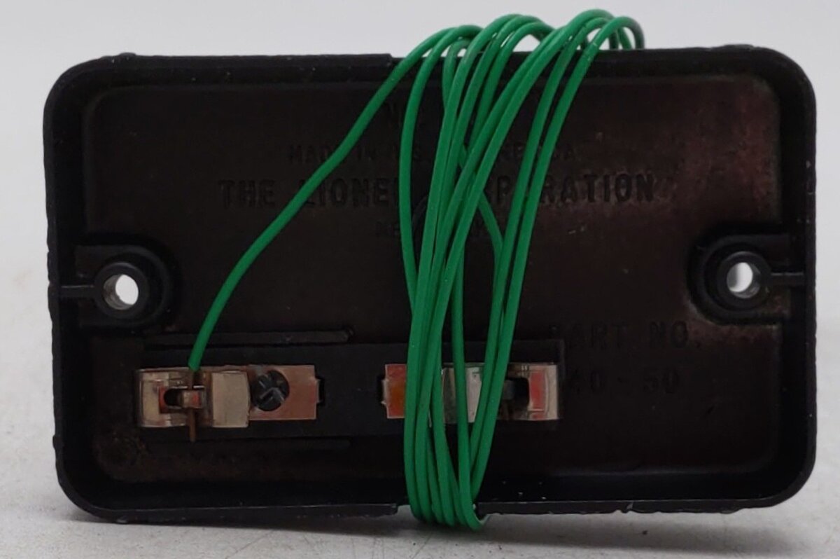 Lionel 6-2140 O Operating Banjo Signal/Box