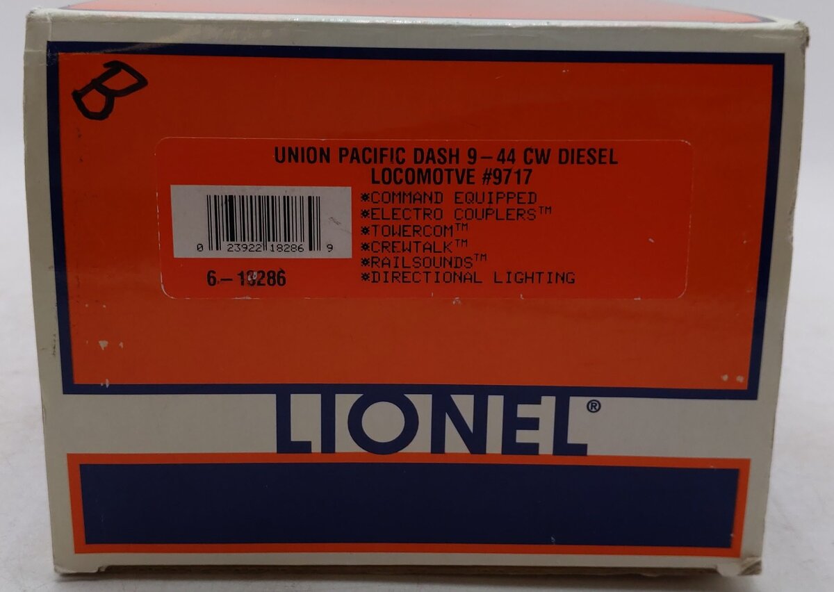 Lionel 6-18286 Union Pacific Dash 9-44C Powered Diesel Locomotive #9717 EX/Box