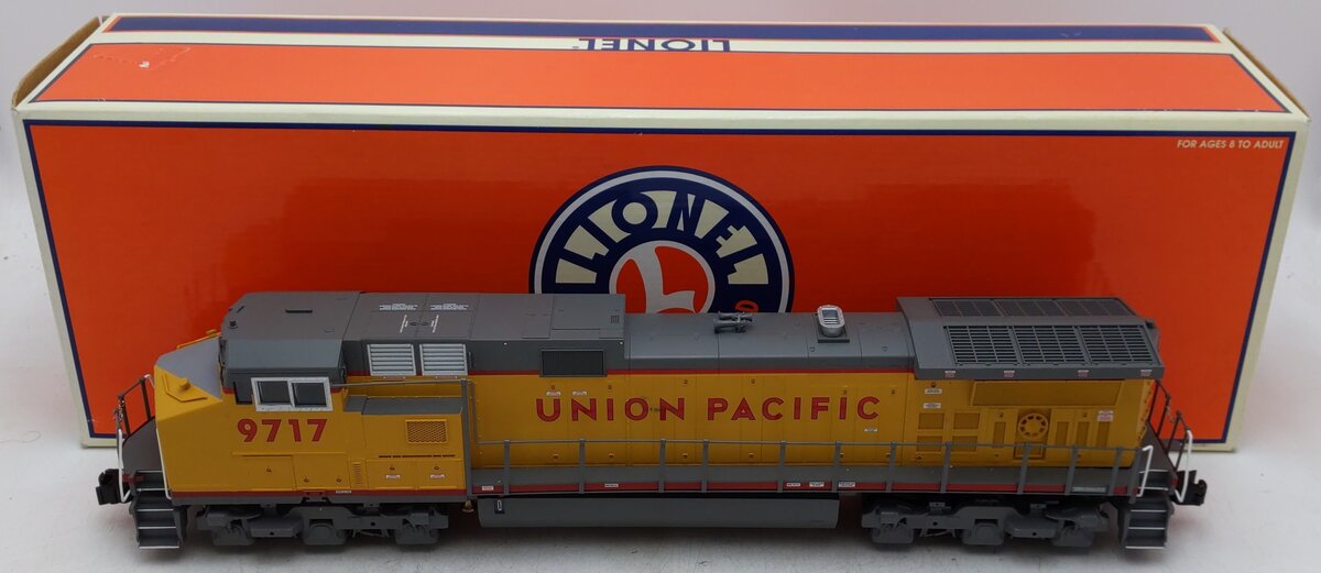 Lionel 6-18286 Union Pacific Dash 9-44C Powered Diesel Locomotive #9717 EX/Box
