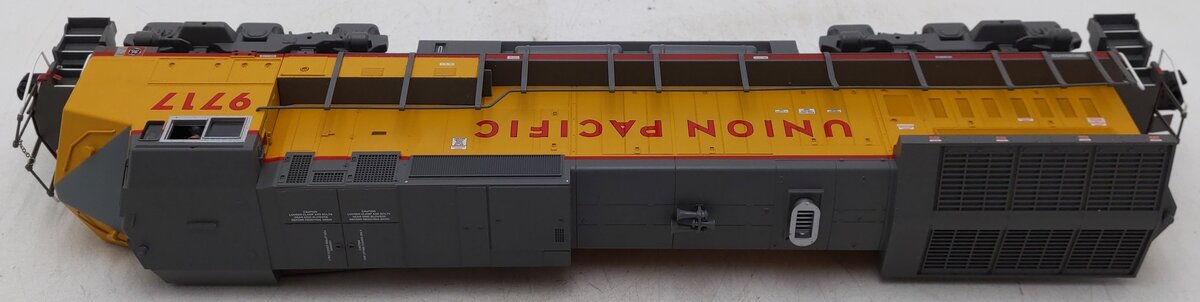 Lionel 6-18286 Union Pacific Dash 9-44C Powered Diesel Locomotive #9717 EX/Box