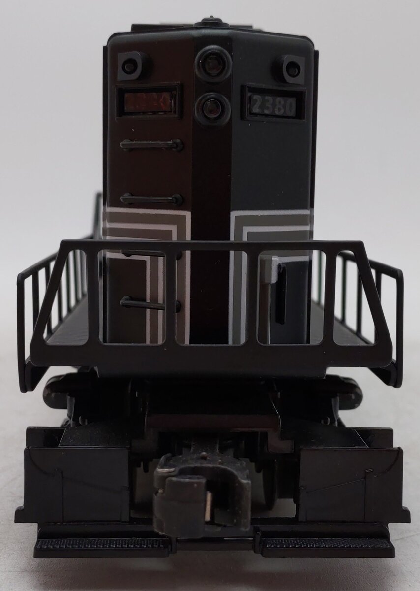 Lionel 6-18563 O Gauge New York Central GP-9 Diesel Locomotive #2380 EX/Box