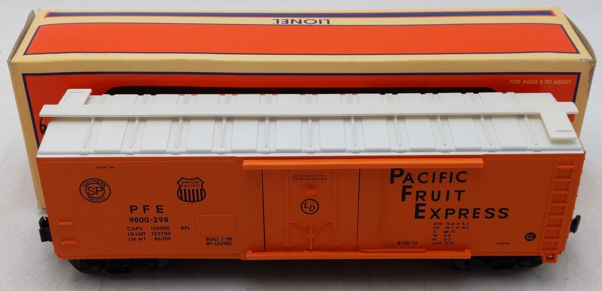 Lionel 6-17315 O Gauge Pacific Fruit Express Refrigerator Car #9800-298 LN/Box