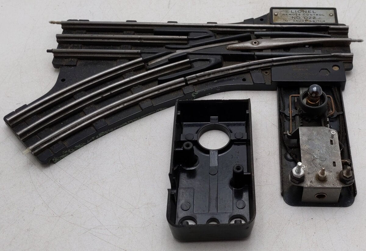 Lionel 6-14062 O Gauge Remote-Control 022 Left Hand Switch Turnout/Box