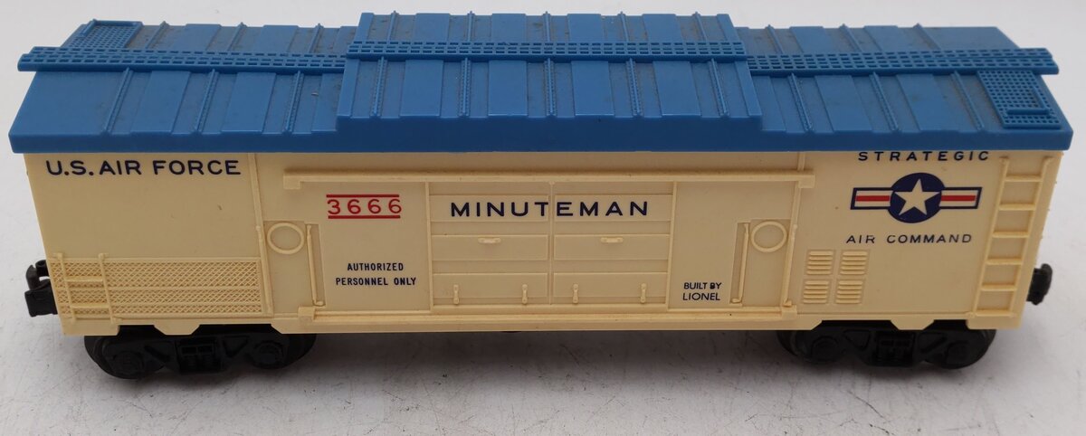 Lionel 3666 Vintage O Gauge USAF Minuteman Missile Car w/ Cannon - RARE VG
