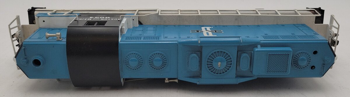 Lionel 6-8654 O Gauge Boston & Maine GP-9 Powered Diesel Locomotive #8654 VG