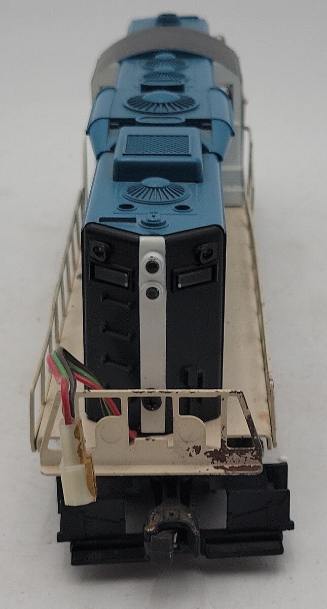 Lionel 6-8654 O Gauge Boston & Maine GP-9 Powered Diesel Locomotive #8654 VG
