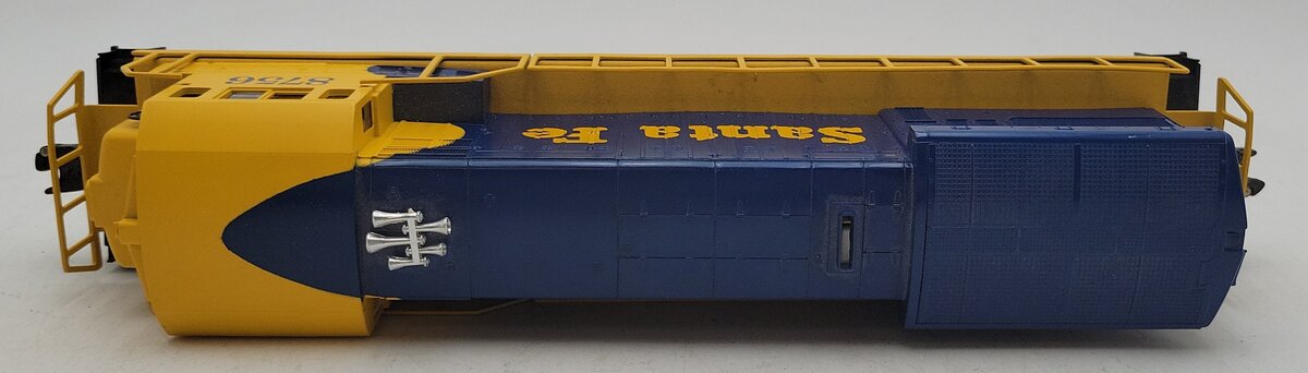 Lionel 6-8756 O Gauge Santa Fe U36B Dummy Unit Diesel Locomotive LN