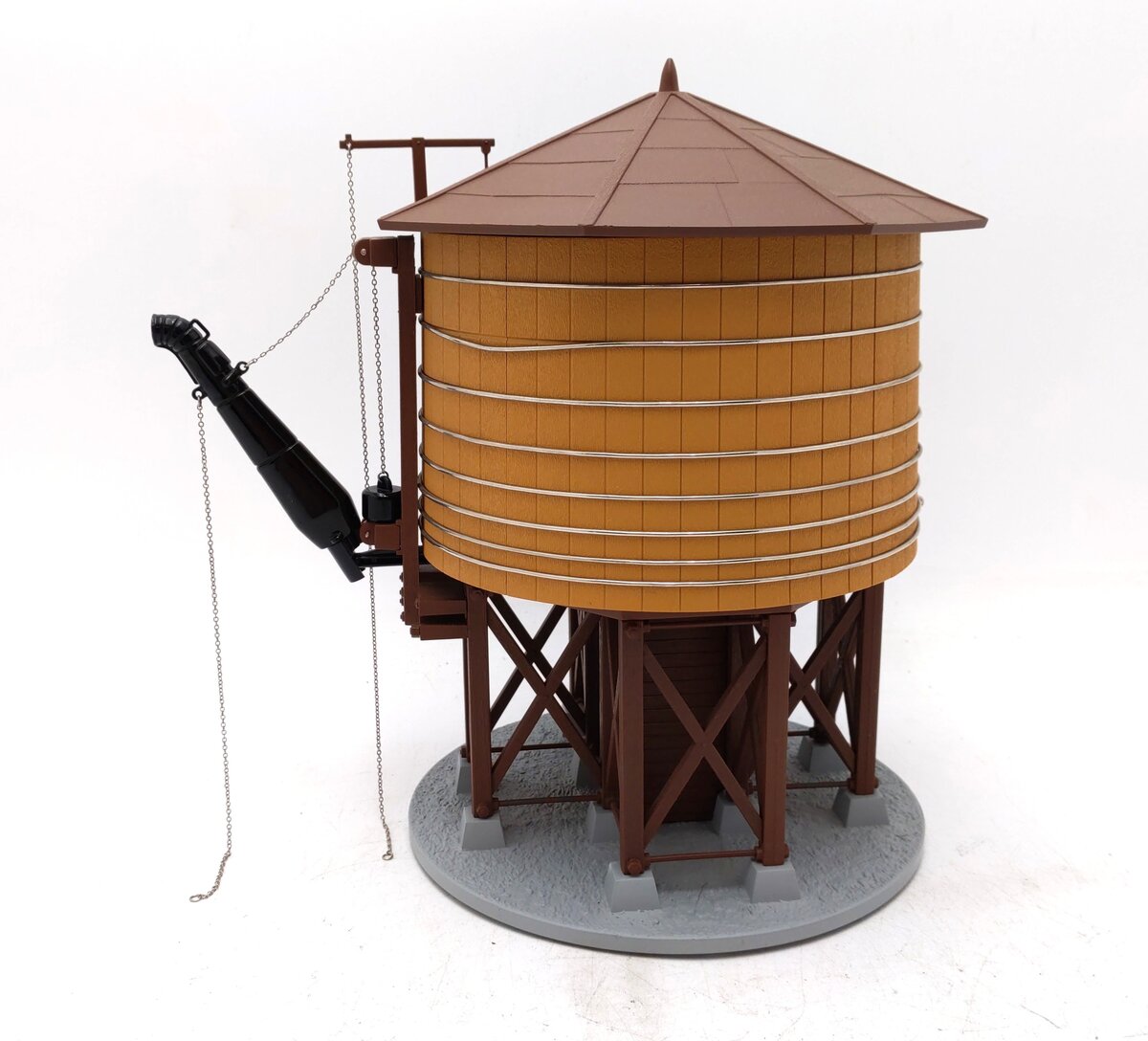 MTH 30-11028 O Operating Wood Water Tower EX