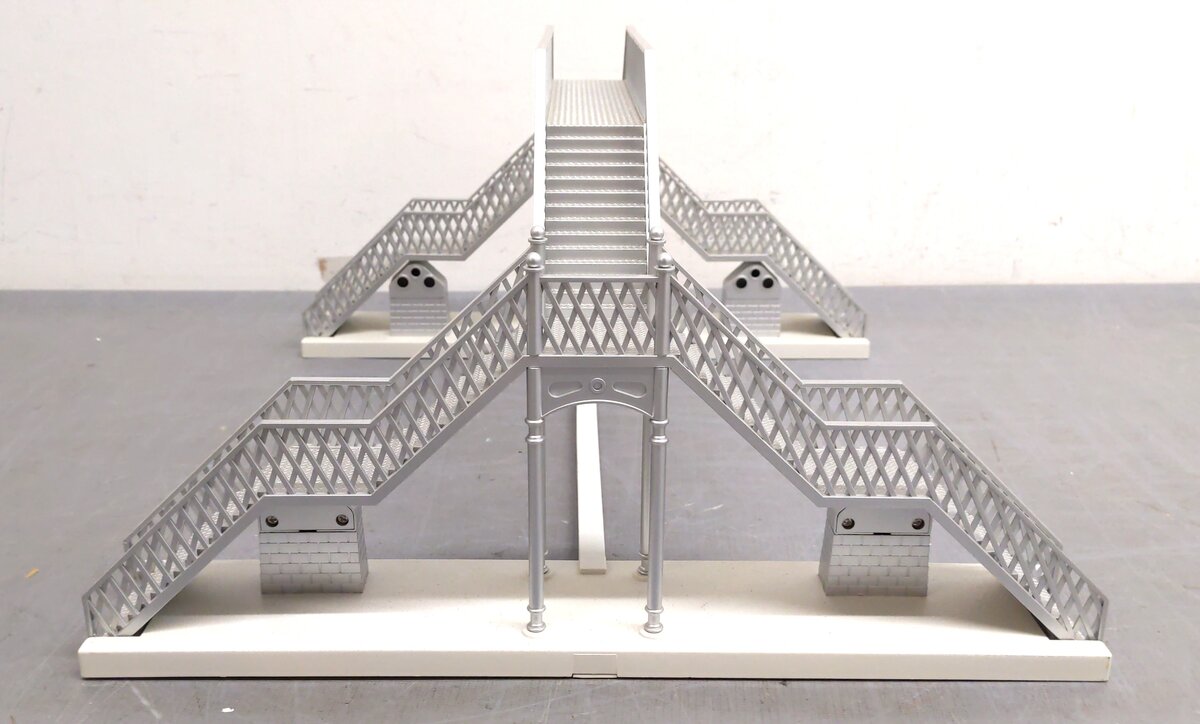 Lionel 6-14082 Pedestrian Walkover with Speed Sensor EX