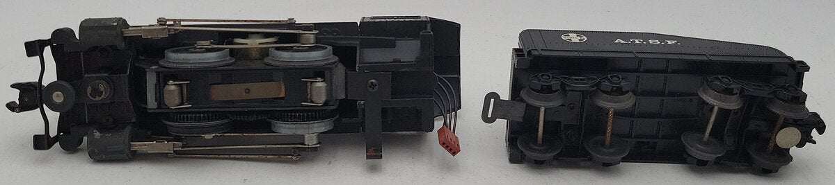 Lionel 6-8635 O ATSF Steam Switcher & Tender VG