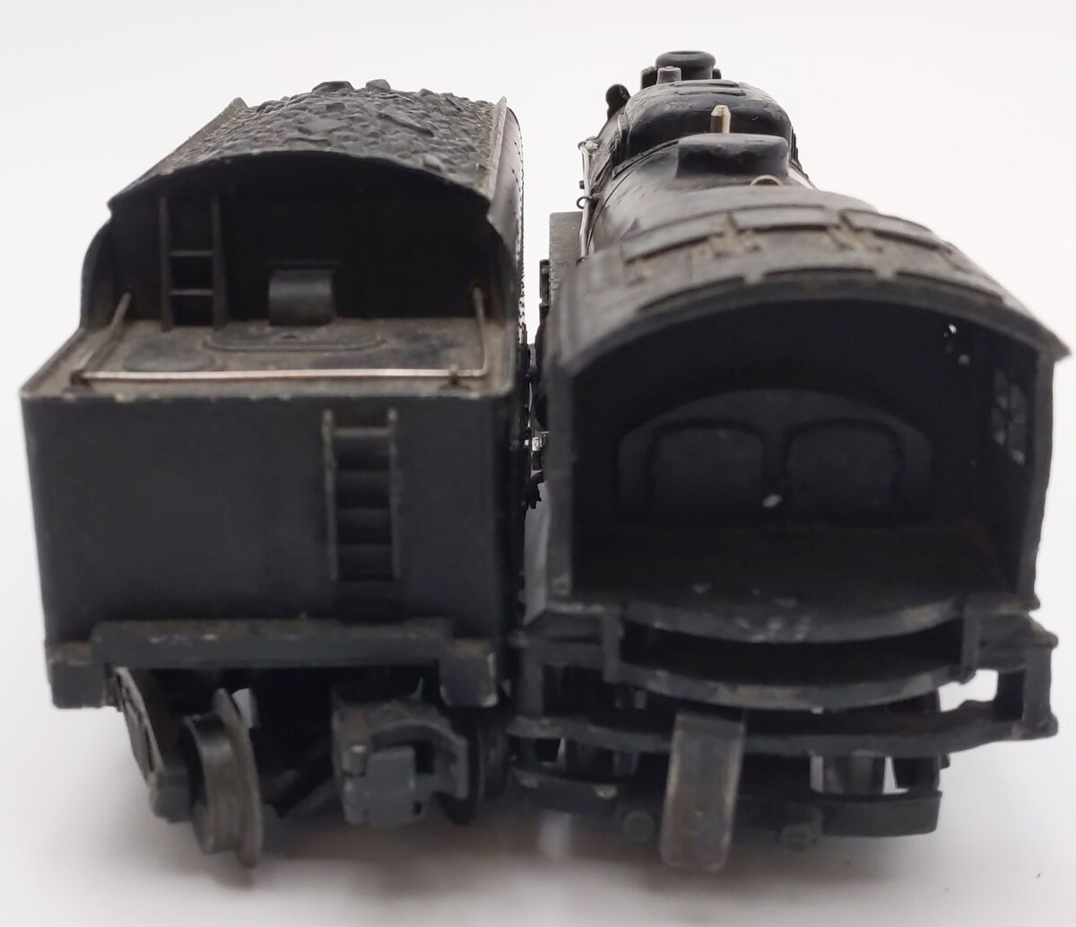 Lionel 2026 Vintage O 2-6-4 Die-Cast Steam Locomotive & 6466WX Tender
