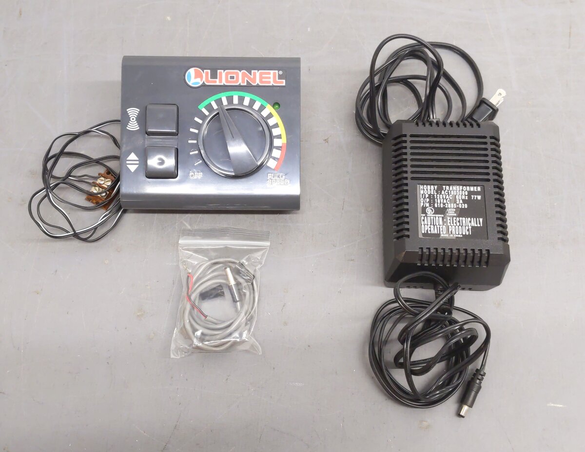Lionel 6-12885 O Gauge 40W 3-Amp Power and Control System EX/Box