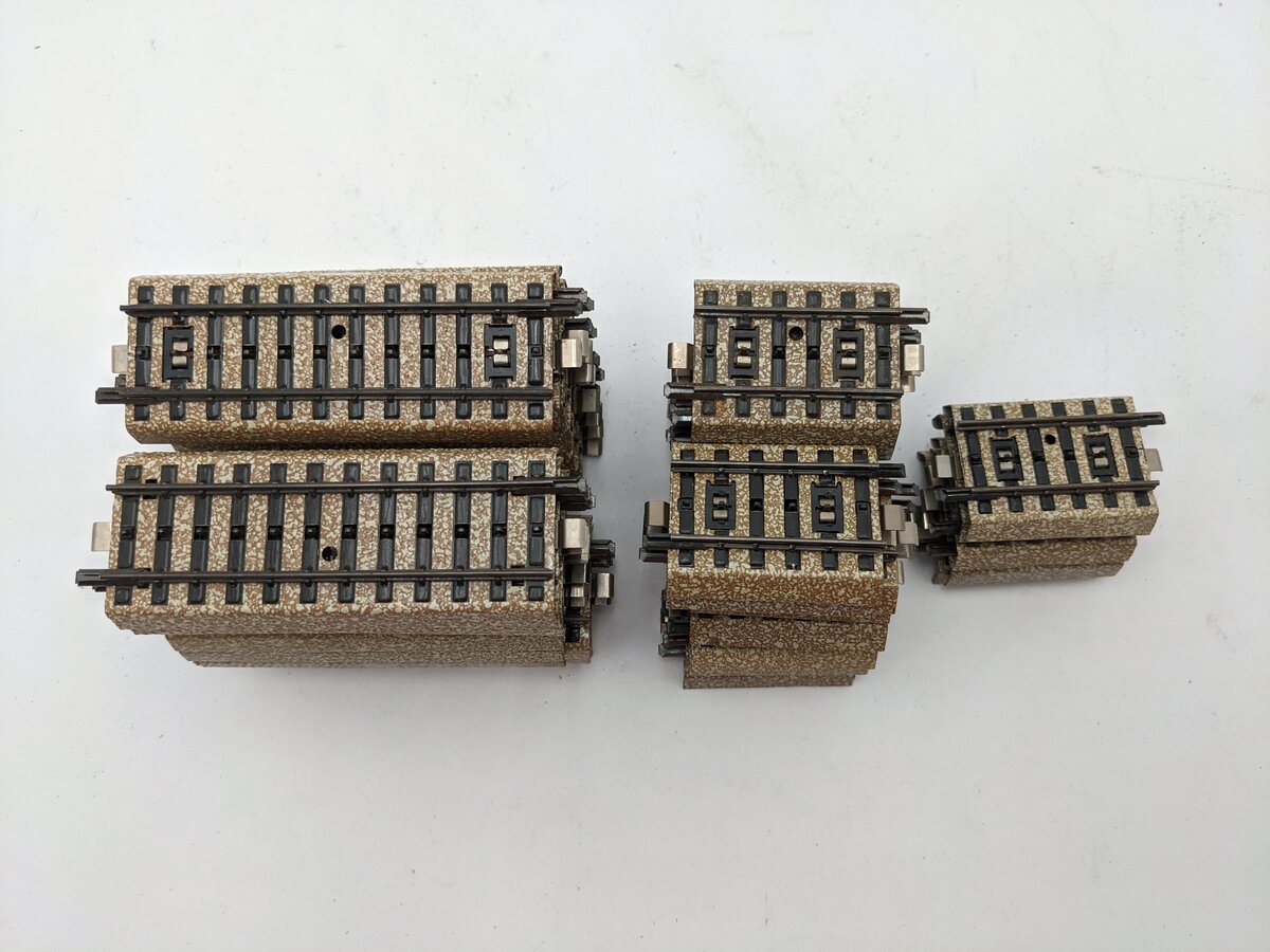 Marklin HO Scale Assorted Track 20-5107 & 25-5108 [45] VG