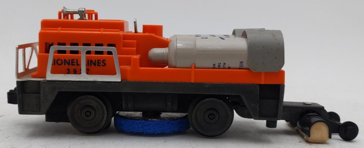 Lionel 3927 O Vintage Postwar Motorized Track Cleaner Car #3927 VG
