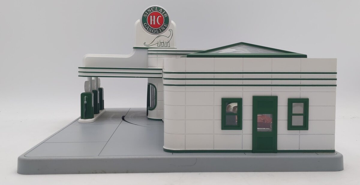 MTH 30-9101 O Gauge Sinclair Assembled Operating Gas Station EX