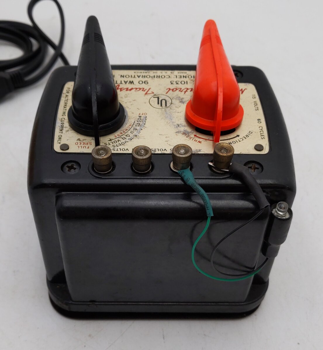 Lionel 1033 Vintage O 90 Watt Transformer w/ Whistle VG/Box