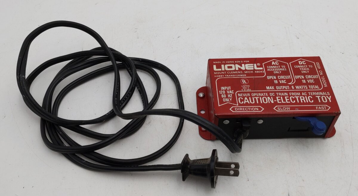 Lionel 4550 6W Power Pack EX