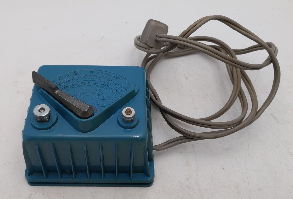 Lionel 6-4150 50 Watt Transformer EX