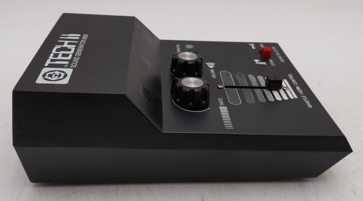 MRC 8000 Tech II Sound Generator System EX/Box