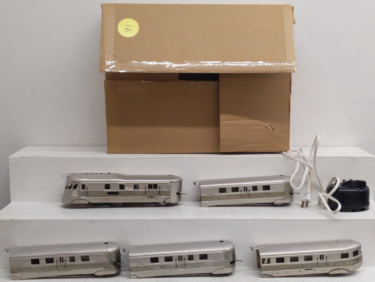 American Flyer 9900 Vintage O 4 Unit Burlington Pioneer Zephyr Set