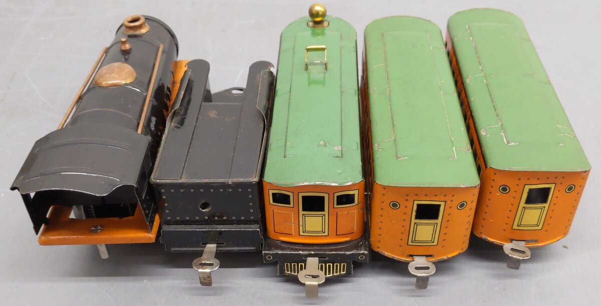 Winner 1016 Vintage O Prewar Winner Lines Locomotives w/ Passenger Cars