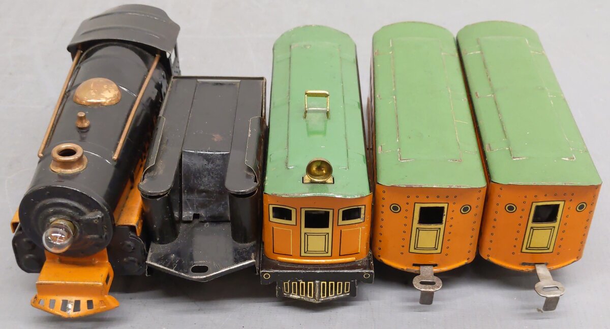 Winner 1016 Vintage O Prewar Winner Lines Locomotives w/ Passenger Cars