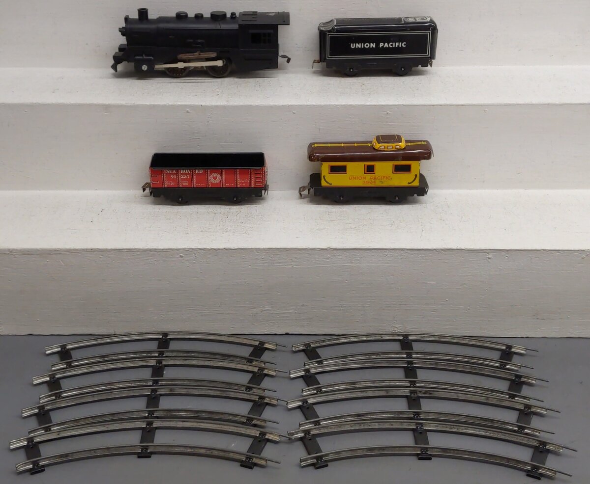 Marx 526 Vintage O Gauge Mechanical Train Set/Box