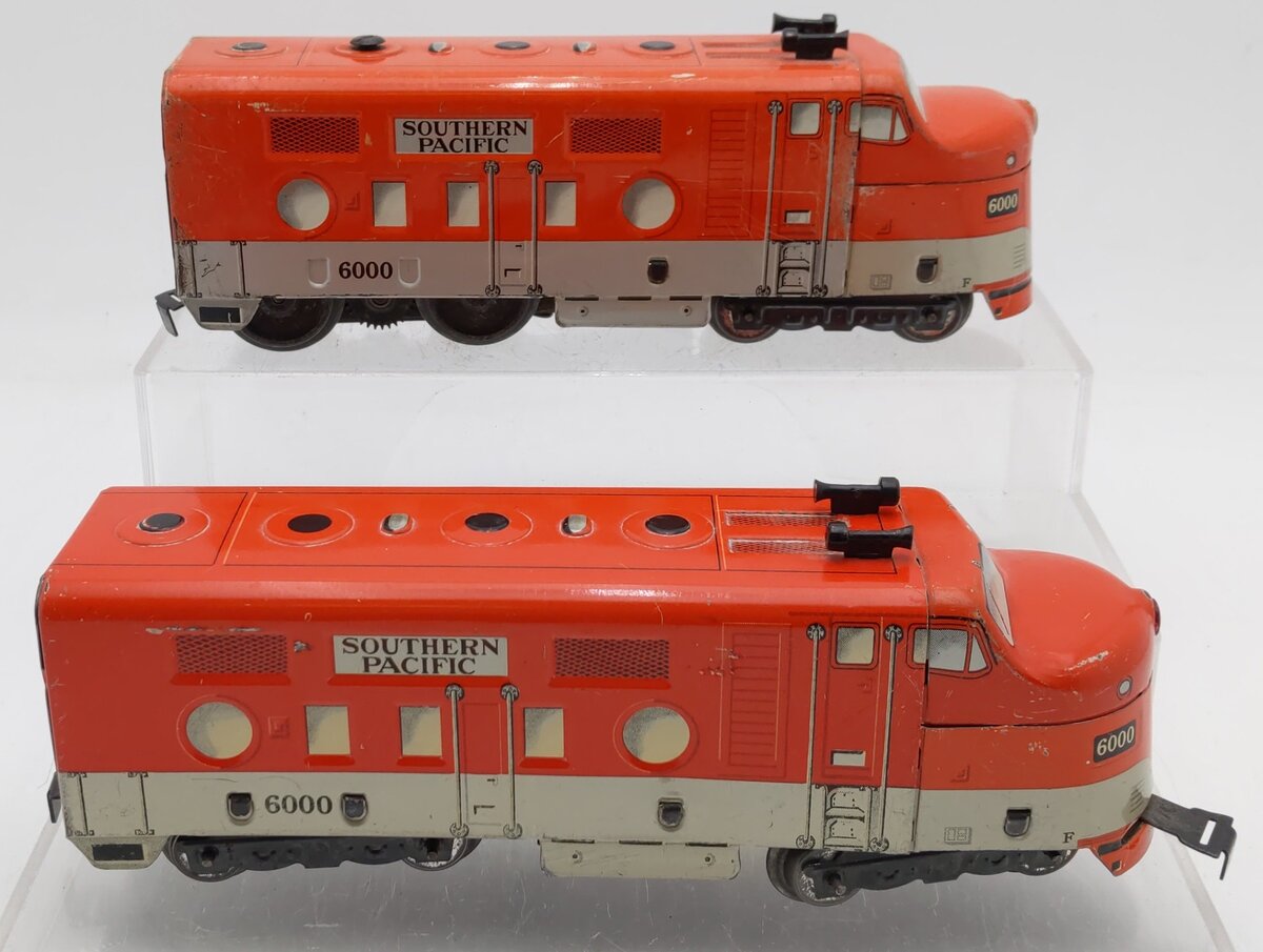 Marx 6000 Vintage O Southern Pacific Tinplate AA Diesel Locomotives VG