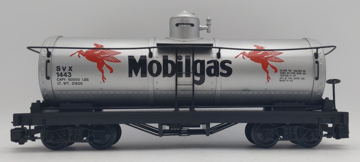 Bachmann 1443 G SVX Mobilgas Single Dome Tank Car EX