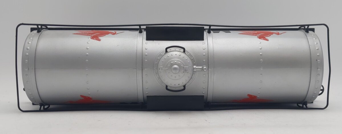 Bachmann 1443 G SVX Mobilgas Single Dome Tank Car EX