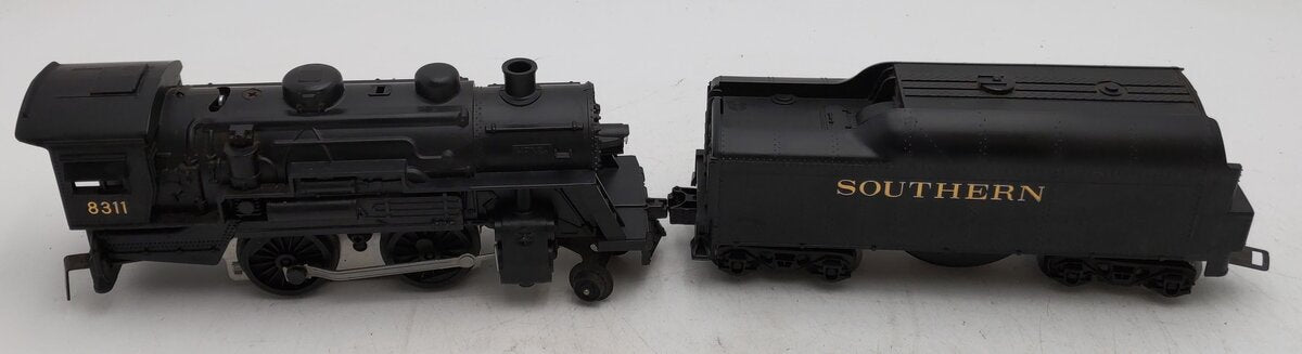 Lionel 8311 Southern Steam Engine w/ Tender #8311 VG
