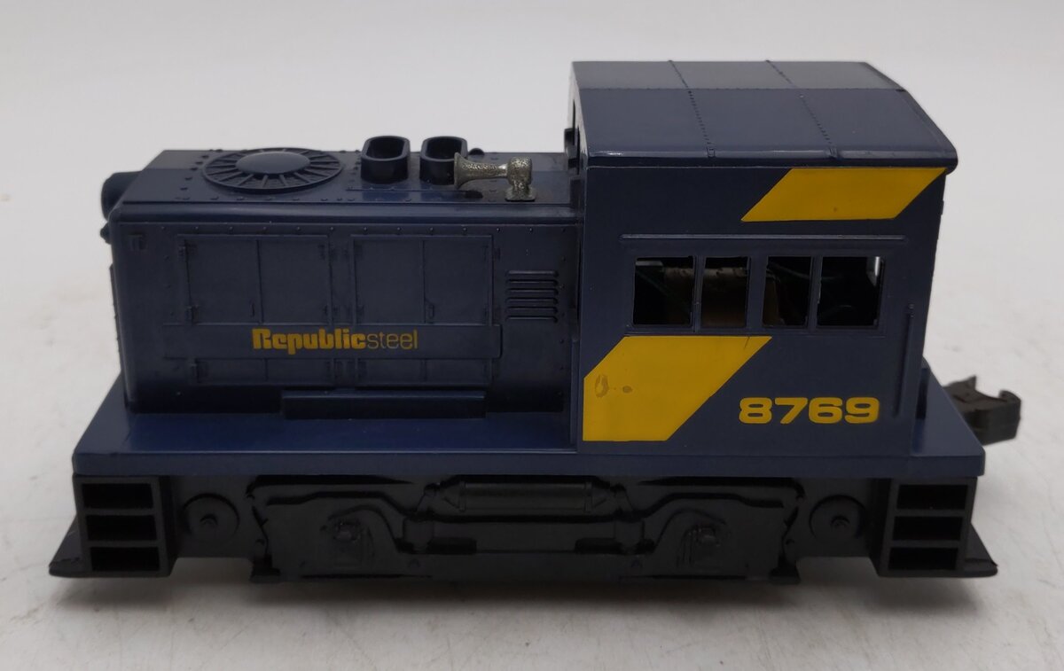 Lionel 6-8769 O Gauge Republic Steel Diesel Locomotive EX