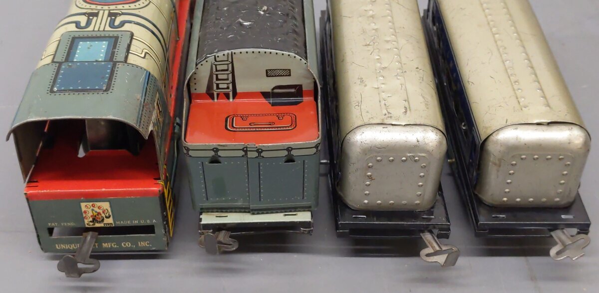 Unique 742 Vintage O Turn Key Steam Locomotive Lithographed Tin Freight Set/Box
