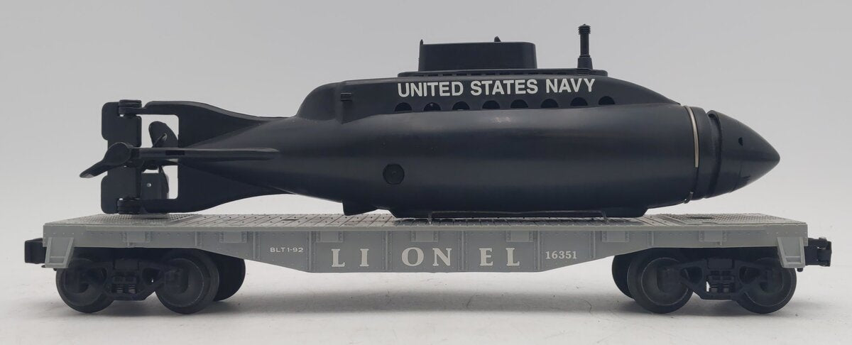 Lionel 6-16351 O Gauge Lionel Lines Flatcar with Navy Submarine EX