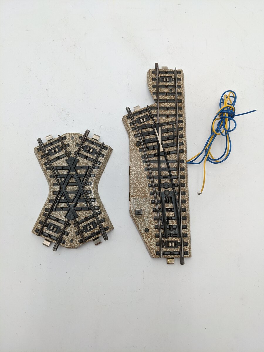 Marklin HO Scale Assorted Track 5211 & 5138 [2] VG