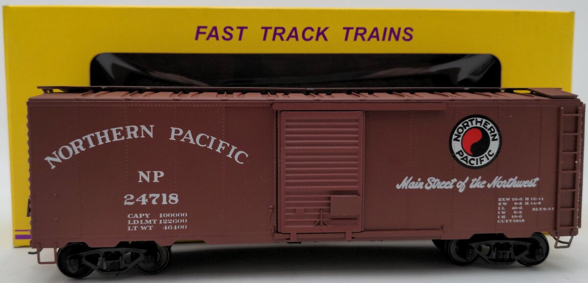 American Models 1126 S Scale Northern Pacific 40' Boxcar #24718 EX/Box