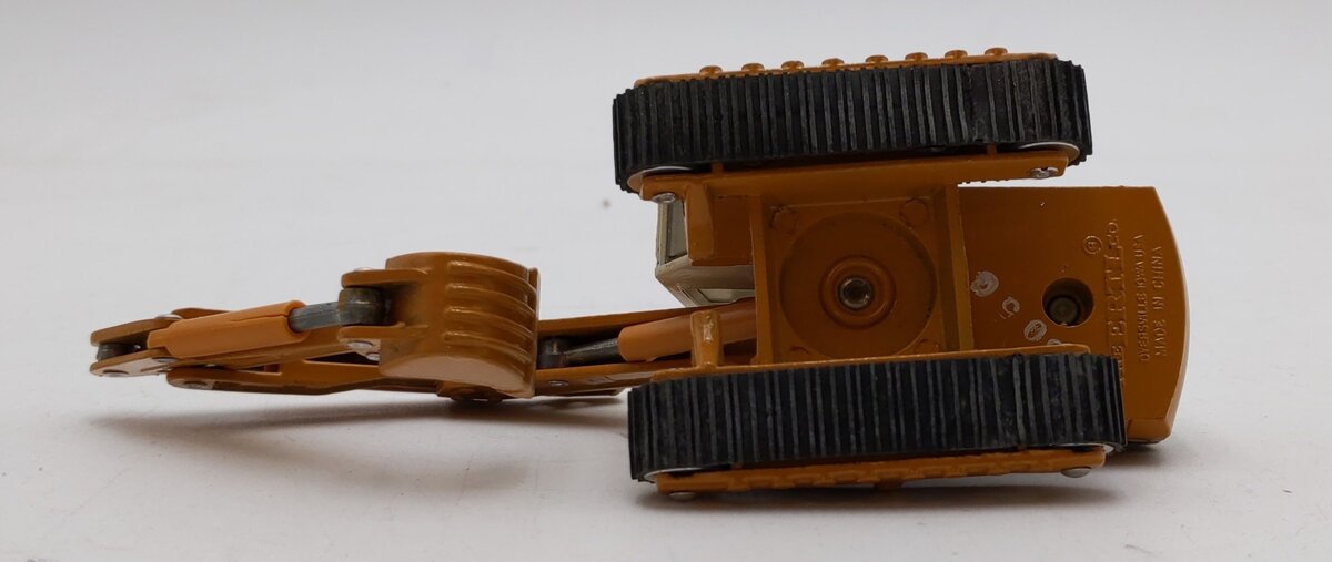 Ertl Mighty Movers #1854 1:64 Scale Excavator 640 EX/Box