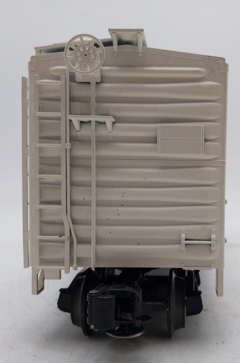 Weaver 2133 O Gauge North Pole Express Boxcar #1990 EX