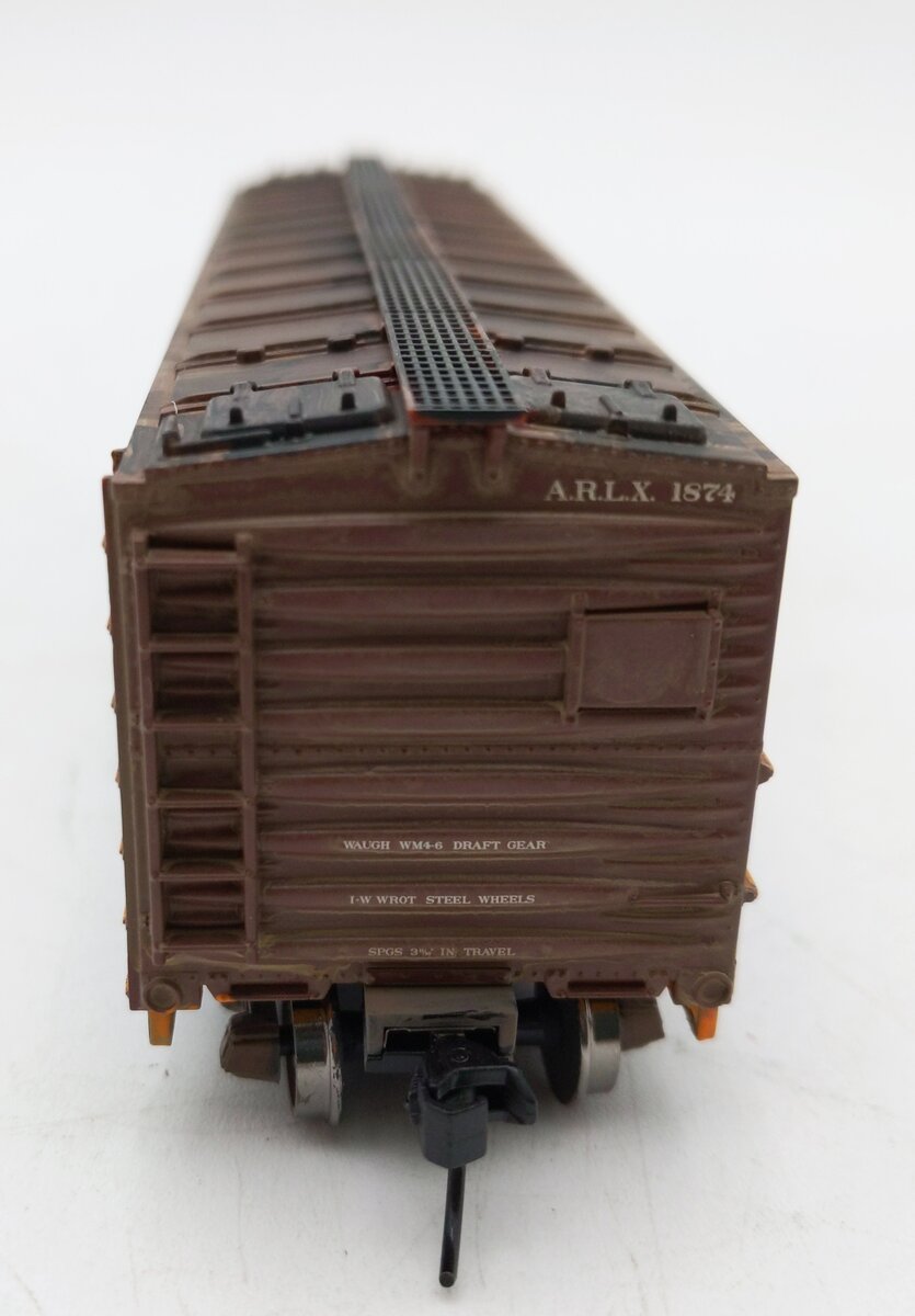 Walthers 910-41403 HO ARLX 40' Steel RTR Reefer  #1874 Weathered EX/Box