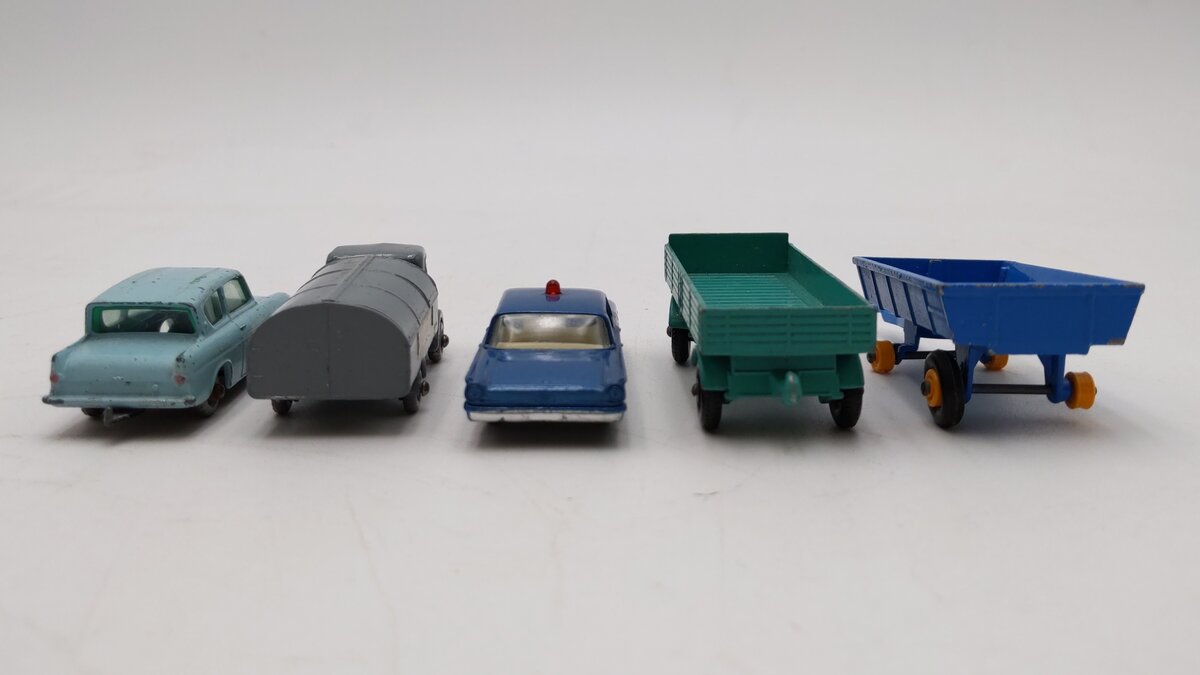 Lesney Assorted Matchbox Vehicles & Trailers: 2, 7, 38, 40, 55 [5] VG