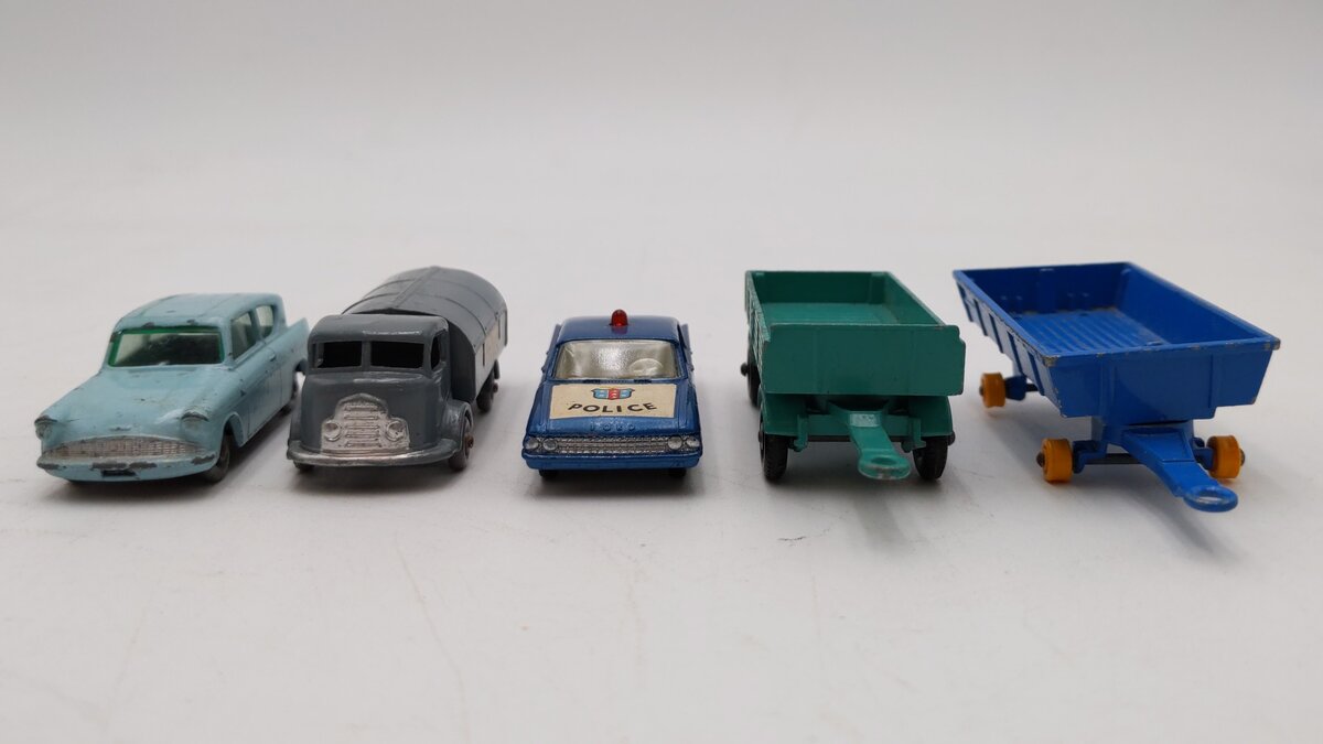 Lesney Assorted Matchbox Vehicles & Trailers: 2, 7, 38, 40, 55 [5] VG