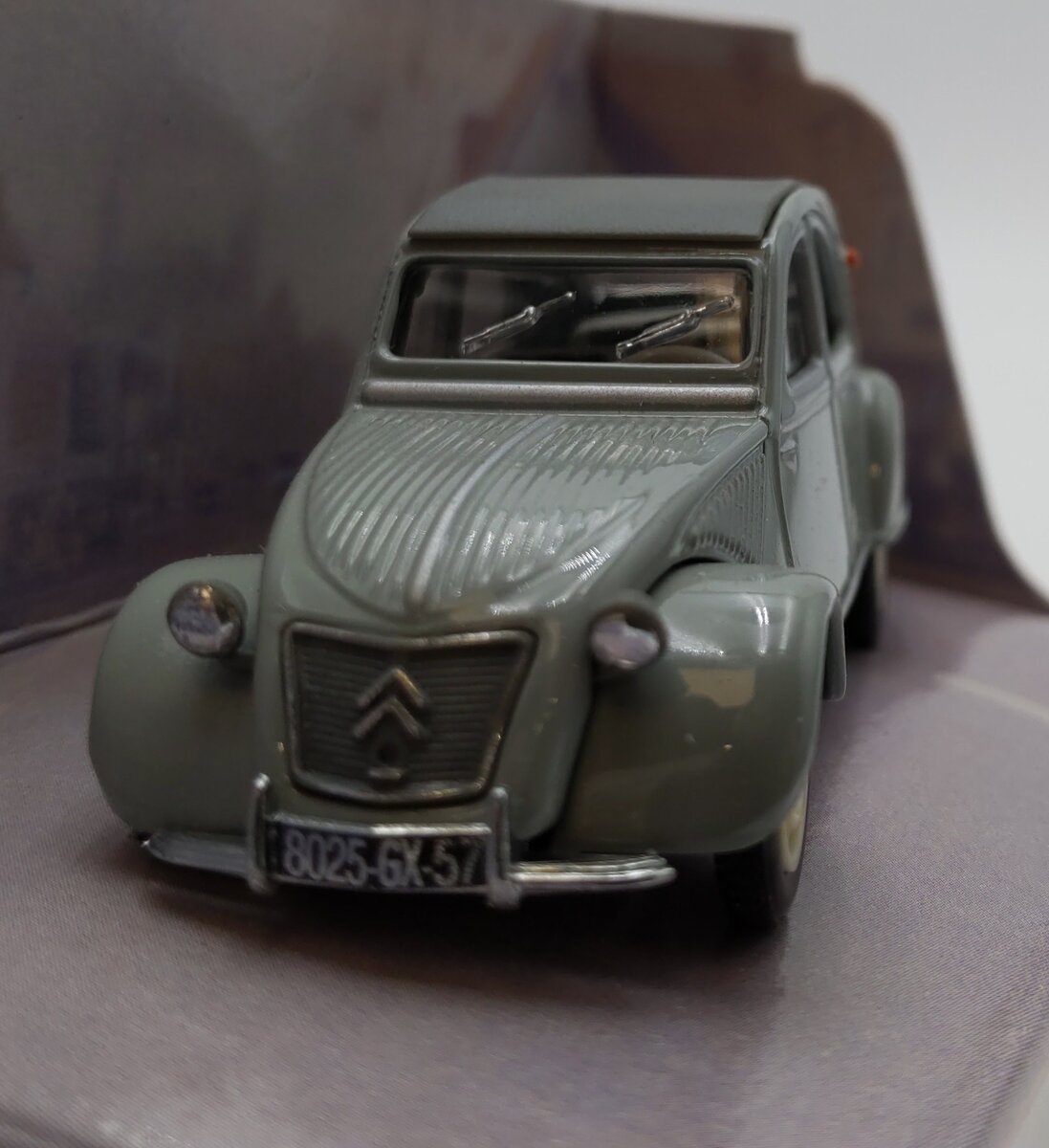 Matchbox The Dinky Collection 1:43 Scale DY-32 1957 Citroen 2CV NIB