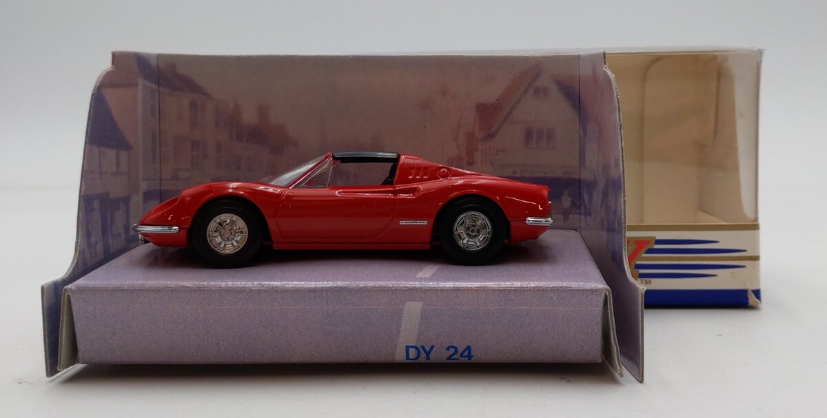 Matchbox DY-24 1:43 Red/Black Model 1973 Ferrari Dino 246 GTS Diecast NIB