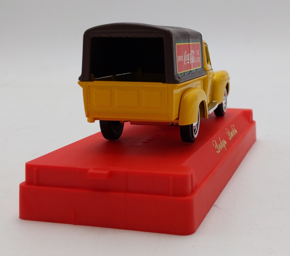 Coca-Cola Solido 1:43 Scale Dodge Bacho Pick-up truck w/ Covered Bed NIB