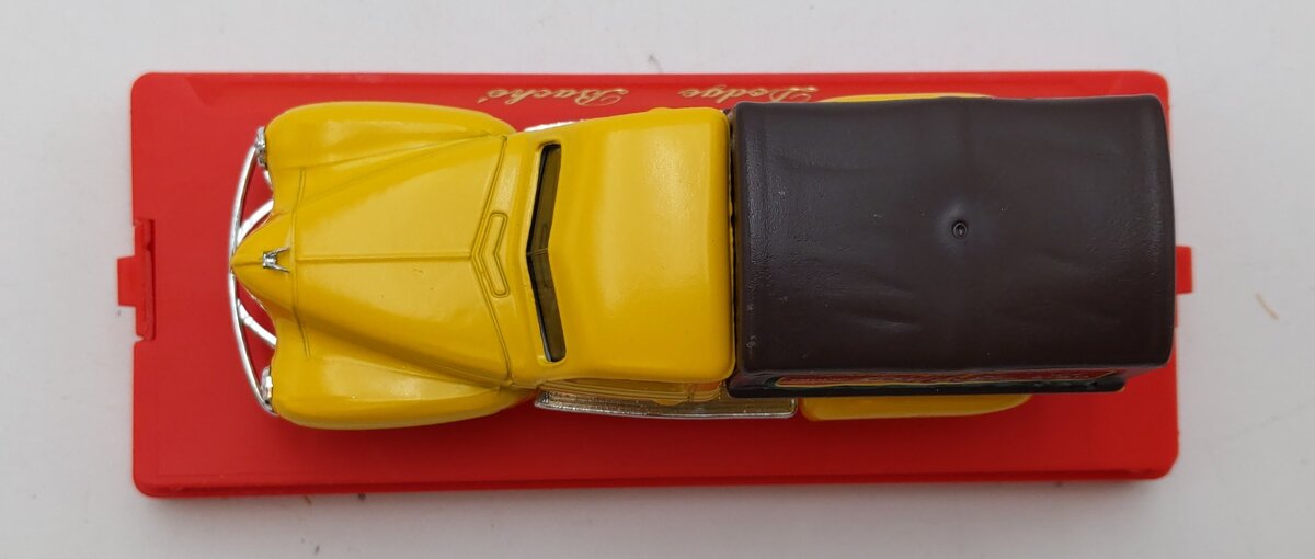 Coca-Cola Solido 1:43 Scale Dodge Bacho Pick-up truck w/ Covered Bed NIB