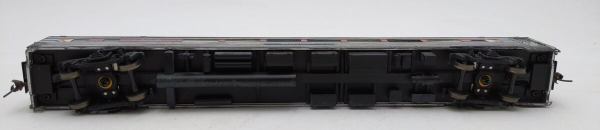 Walthers 932-6421 HO Amtrak Phase 1 85' Budd Lounge Passenger Car Weathered/Box