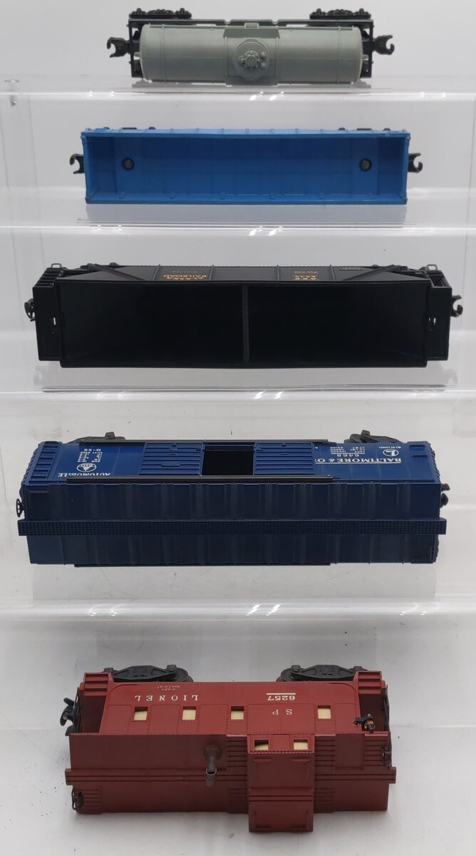 Lionel Vintage O Gauge Freight Cars [5]: #6035, 6257, 6636, 6468, & 6162 VG